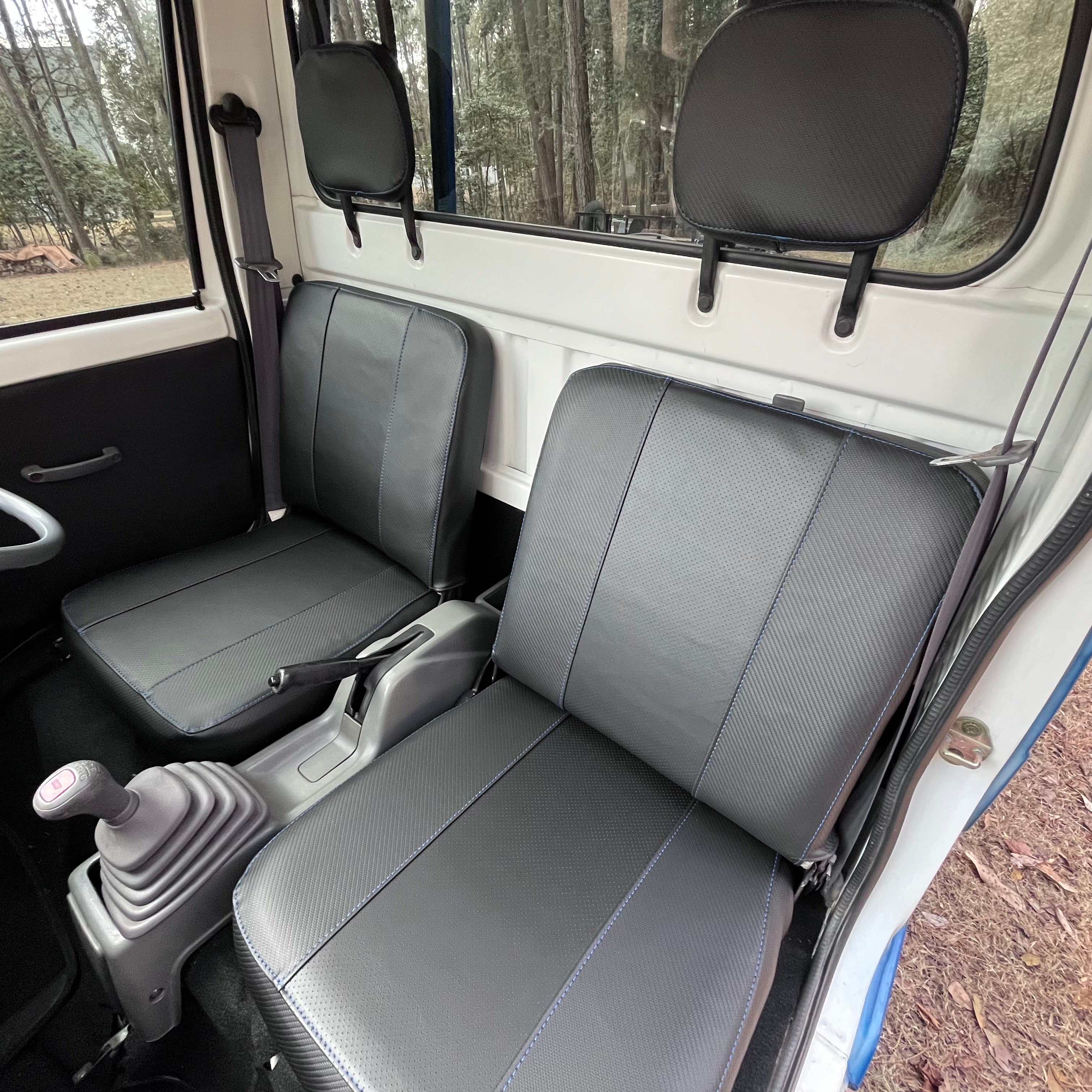 Daihatsu Hijet Seat Covers 1994-1998 Carb Blk / Blk Perf - Pick your stitching color